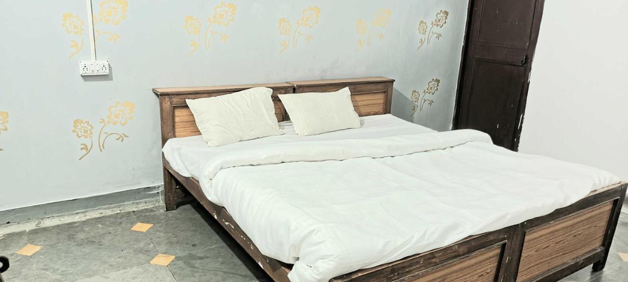 SPOT ON 91567 Hotel Amoli Heights Bhopal Exterior foto