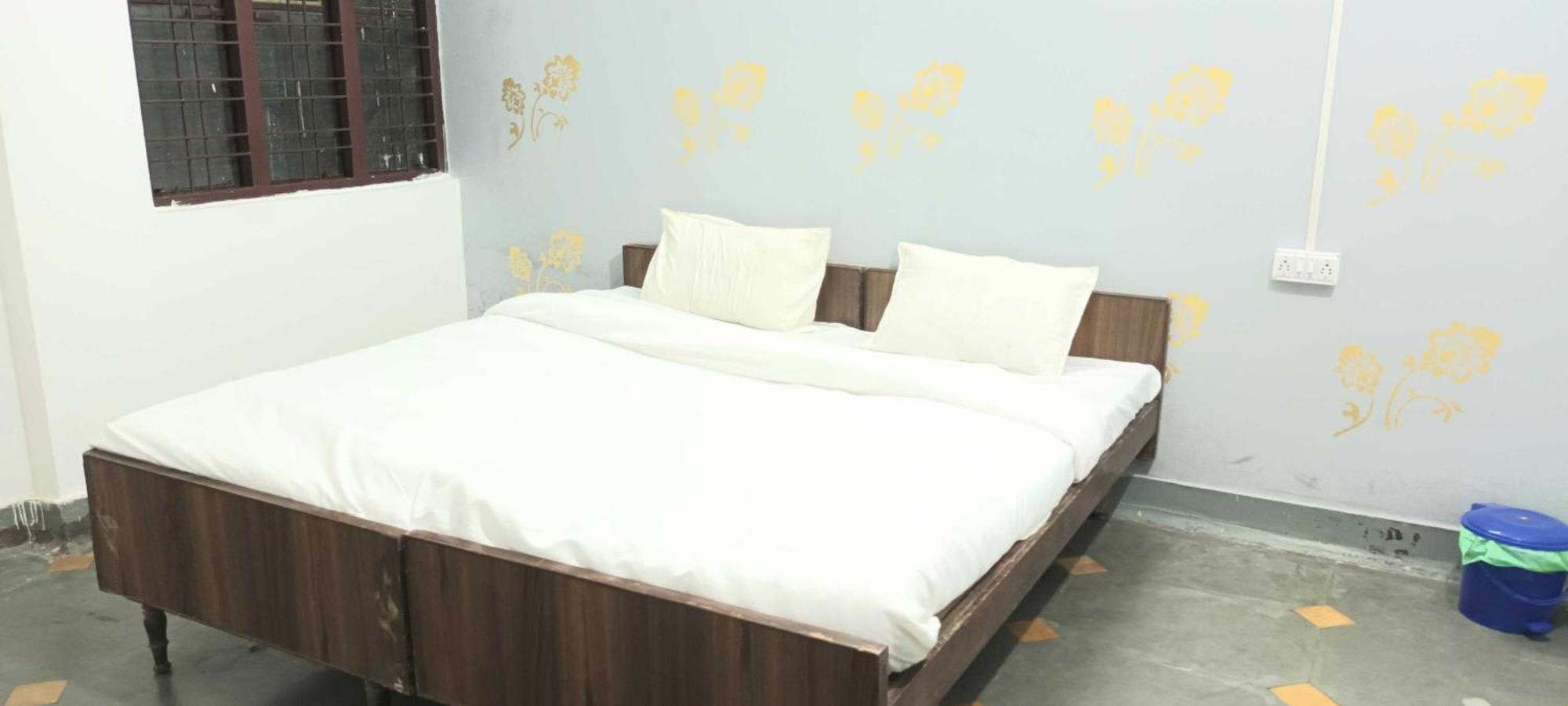 SPOT ON 91567 Hotel Amoli Heights Bhopal Exterior foto